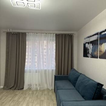 Сдается 1-комнатная квартира, 37 м²