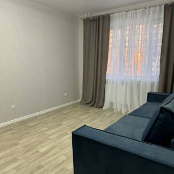 Сдается 1-комнатная квартира, 37 м²