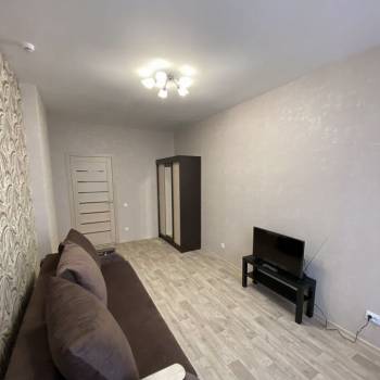 Сдается 1-комнатная квартира, 37 м²