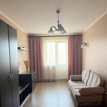 Сдается 1-комнатная квартира, 47 м²