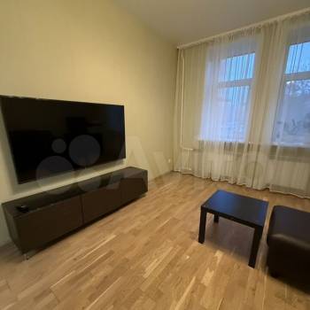 Сдается Многокомнатная квартира, 84 м²