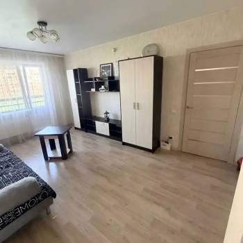 Сдается 1-комнатная квартира, 39 м²