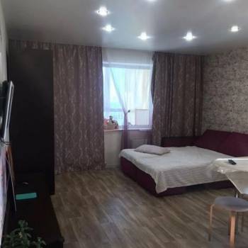 Сдается 1-комнатная квартира, 58 м²