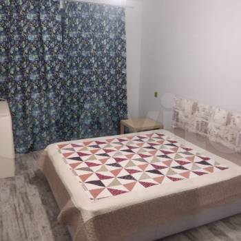 Сдается 2-х комнатная квартира, 60 м²