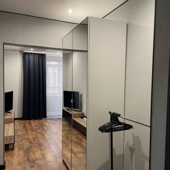 Продается 1-комнатная квартира, 35 м²
