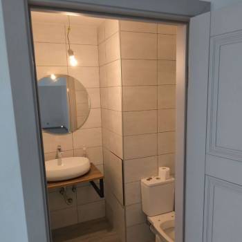 Сдается 1-комнатная квартира, 52 м²