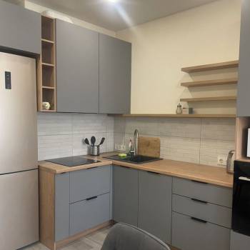 Сдается 1-комнатная квартира, 50 м²