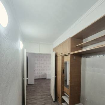 Сдается Многокомнатная квартира, 60 м²