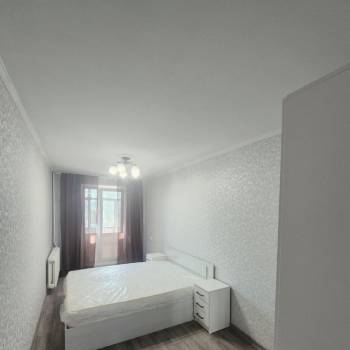 Сдается Многокомнатная квартира, 60 м²