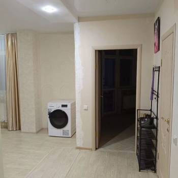 Продается 2-х комнатная квартира, 77,4 м²