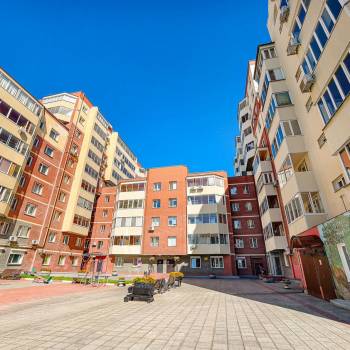 Продается 2-х комнатная квартира, 57,4 м²