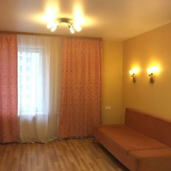 Сдается 1-комнатная квартира, 40 м²