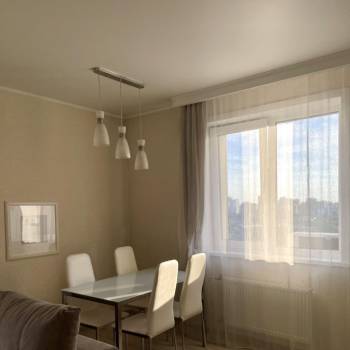 Сдается Многокомнатная квартира, 60 м²