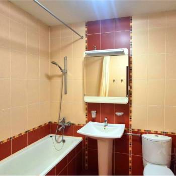 Сдается 1-комнатная квартира, 43 м²