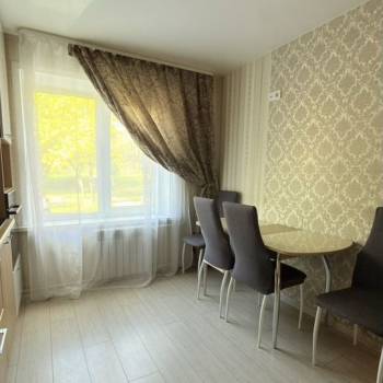 Сдается Многокомнатная квартира, 63 м²