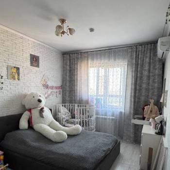 Сдается 1-комнатная квартира, 42 м²