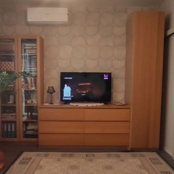 Сдается 1-комнатная квартира, 48 м²