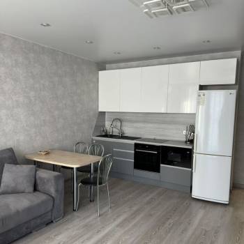 Сдается 2-х комнатная квартира, 58 м²