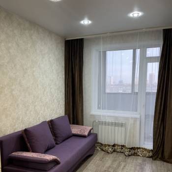 Сдается 1-комнатная квартира, 42 м²