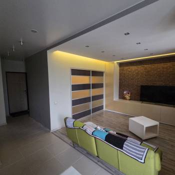 Сдается 1-комнатная квартира, 43 м²