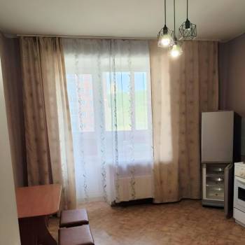 Сдается 1-комнатная квартира, 41 м²
