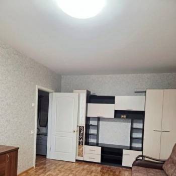 Сдается 1-комнатная квартира, 35,7 м²