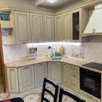 Сдается 2-х комнатная квартира, 79 м²