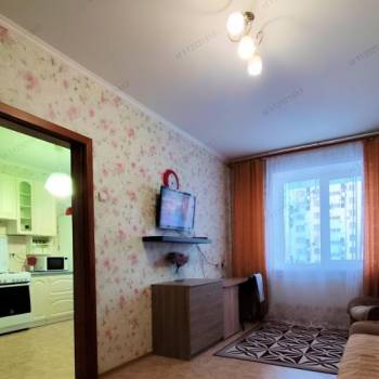 Сдается 1-комнатная квартира, 42,2 м²