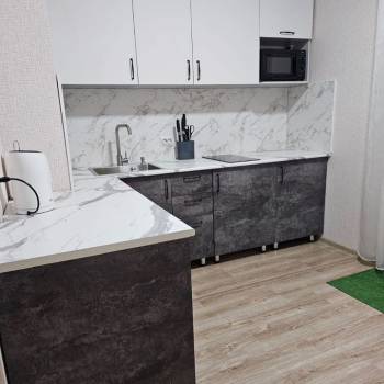 Сдается 1-комнатная квартира, 63 м²
