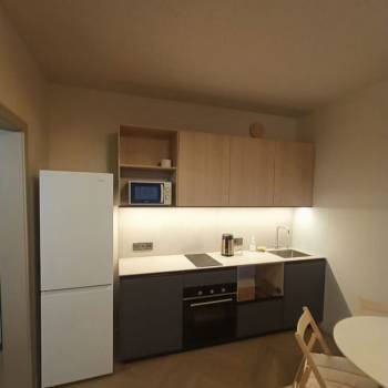Сдается 2-х комнатная квартира, 38 м²