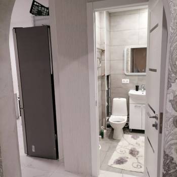 Продается 1-комнатная квартира, 42 м²