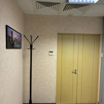 Сдается Нежилое помещение, 90 м²