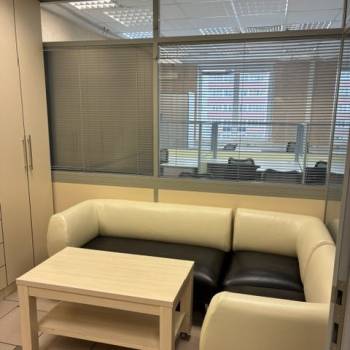 Сдается Нежилое помещение, 90 м²