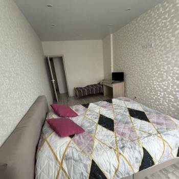Продается 1-комнатная квартира, 45 м²