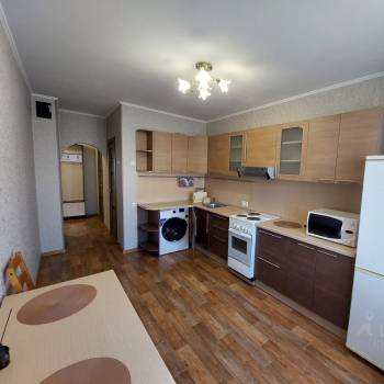 Сдается 1-комнатная квартира, 53,83 м²