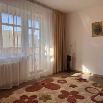 Продается 1-комнатная квартира, 32,8 м²