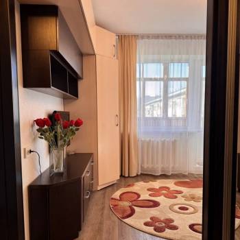 Продается 1-комнатная квартира, 32,8 м²