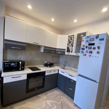 Продается 1-комнатная квартира, 45 м²