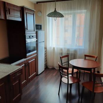 Сдается 2-х комнатная квартира, 62 м²
