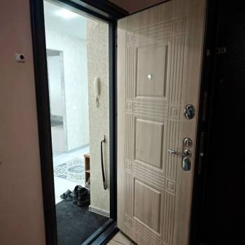 Продается 1-комнатная квартира, 49 м²