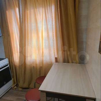 Сдается Многокомнатная квартира, 54 м²