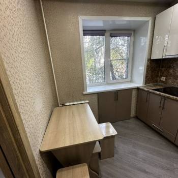 Сдается 2-х комнатная квартира, 42 м²