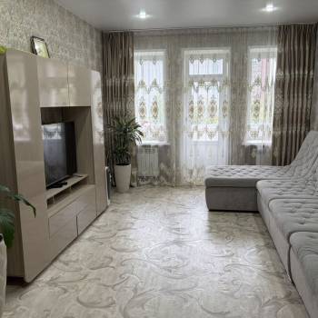 Сдается Многокомнатная квартира, 77 м²
