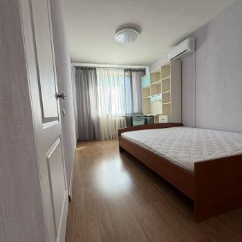 Сдается Многокомнатная квартира, 58,6 м²