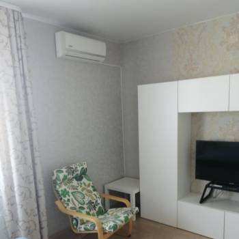 Сдается 1-комнатная квартира, 37 м²