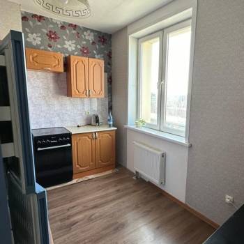 Сдается 1-комнатная квартира, 54 м²