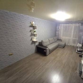 Сдается 1-комнатная квартира, 42 м²