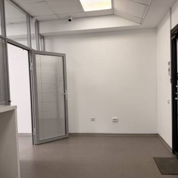 Сдается Нежилое помещение, 78 м²