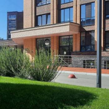 Продается 1-комнатная квартира, 43 м²