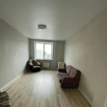 Сдается 1-комнатная квартира, 43 м²